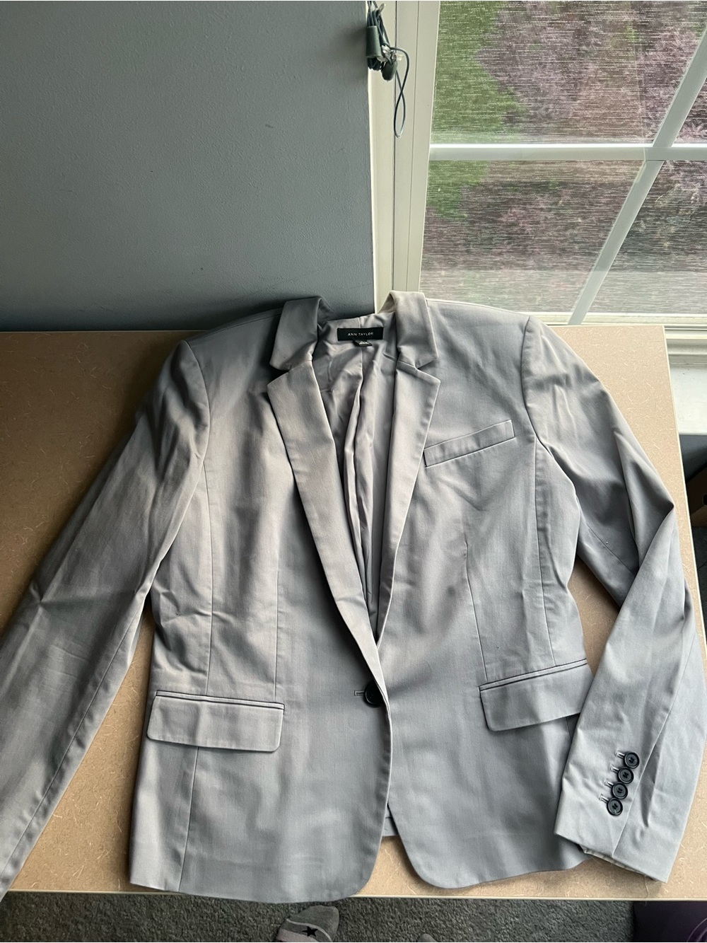 Ann Taylor Soft Gray Women's Blazer